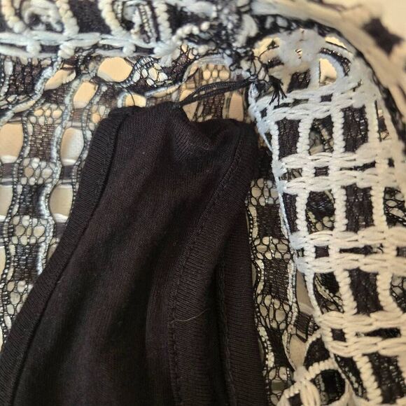 Onque Casual Womens Knit Open Weave Layered Short Sleeve Top Black White Small - Picture 8 of 12